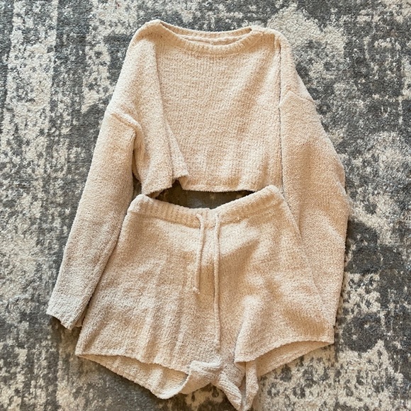 Missguided Two Piece Lounge Set - Picture 1 of 3